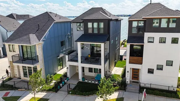 506 Winners Circle, Rowlett, TX 75088