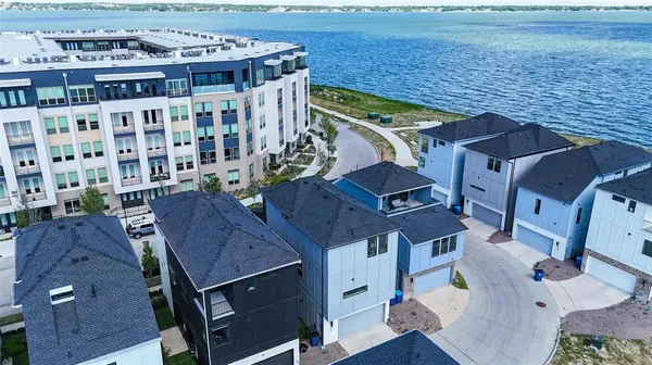 506 Winners Circle, Rowlett, TX 75088