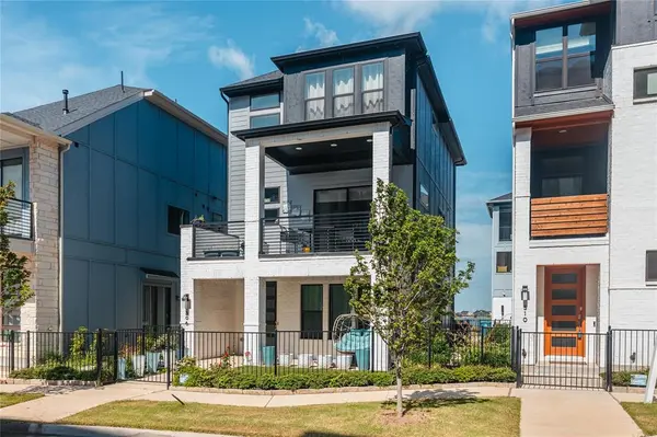 506 Winners Circle, Rowlett, TX 75088