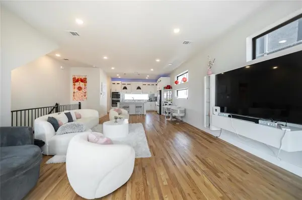 506 Winners Circle, Rowlett, TX 75088