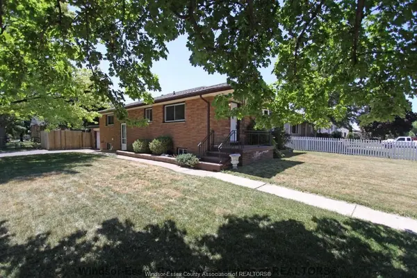 198 SUPERIOR #MAIN, Lasalle, ON N9J 1H3