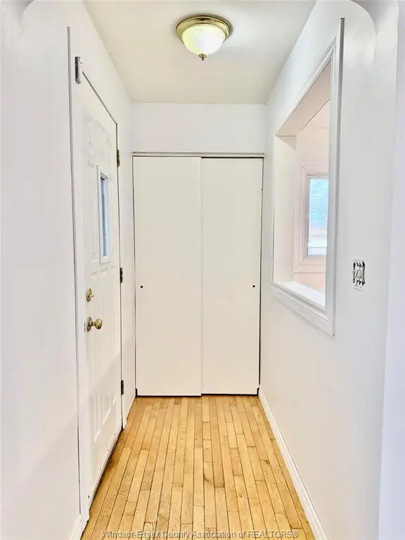 198 SUPERIOR #MAIN, Lasalle, ON N9J 1H3