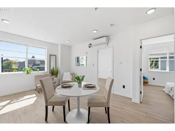 1801 N ROSA PARKS WAY #201, Portland, OR 97217