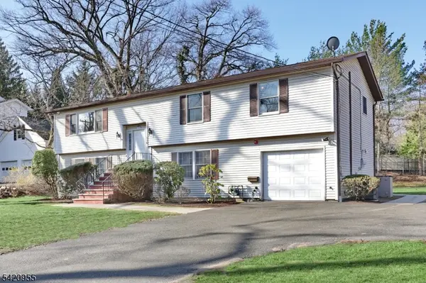 116 Hillside Ave, Midland Park Boro, NJ 07432