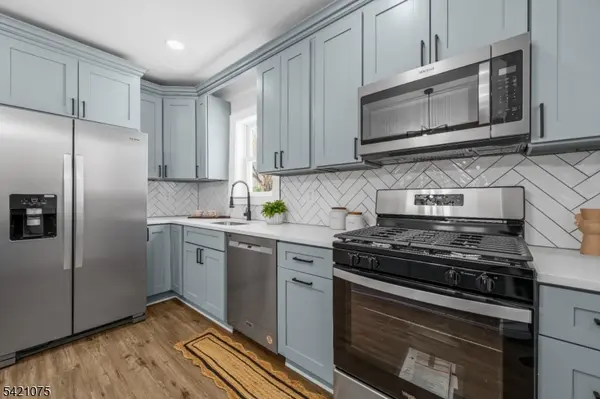 18 Hilton Ave, Maplewood Twp., NJ 07040