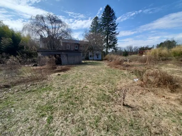 54 Lincoln Laurel Rd, Frelinghuysen Twp., NJ 07825