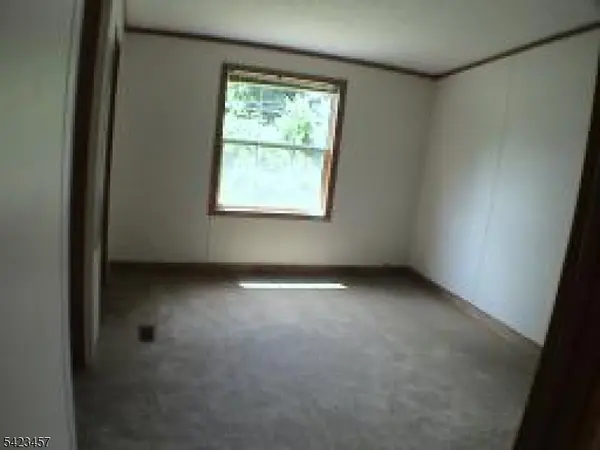 18 Pursel St, Phillipsburg Town, NJ 08865