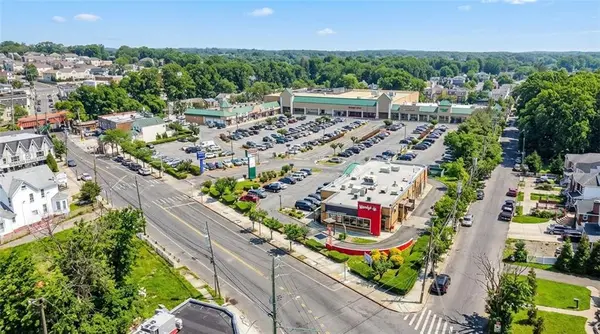 6401 Amboy RD, Staten  Island, NY 10309