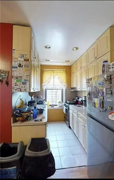 5001 4th AVE, Brooklyn, NY 11220