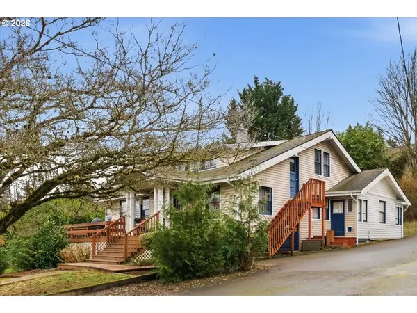 706 W B St., Rainier, OR 97048