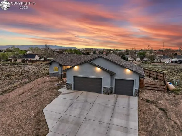 171 W Legend DR, Pueblo West, CO 81007