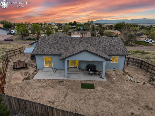 171 W Legend DR, Pueblo West, CO 81007