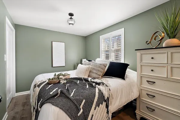 6185 E Dave ST, Big Prairie Twp, MI 49337