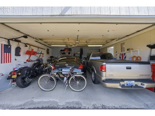 1145 SW CYPRESS ST #1, Mc Minnville, OR 97128