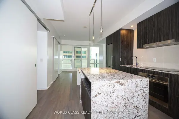 1 Bloor ST E #1511, Toronto C08, ON M4W 0A8