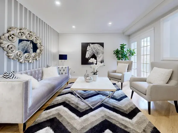 5 Jardin Hill CT, Toronto C15, ON M2H 3R8