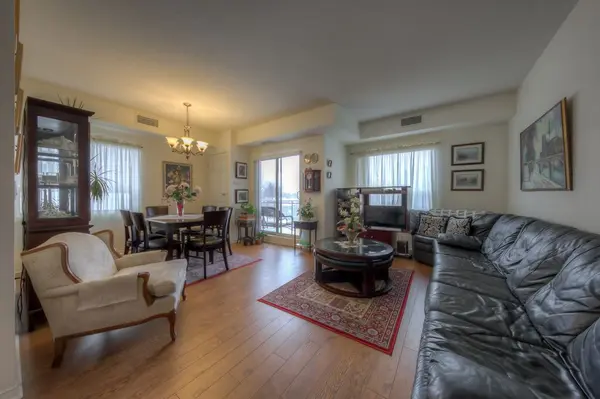 778 Sheppard AVE W #301, Toronto C06, ON M3H 6B7