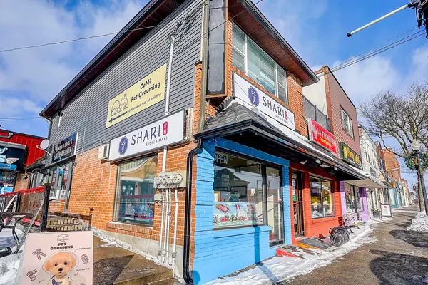 6246 Main ST, Whitchurch-stouffville, ON L4A 1E2