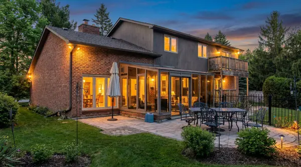 2431 Britannia RD, Burlington, ON L7P 0E9