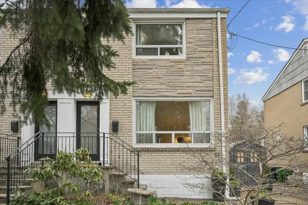51 Skylark RD, Toronto W02, ON M6S 4M5