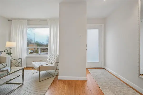 51 Skylark RD, Toronto W02, ON M6S 4M5