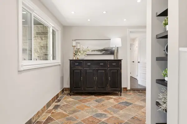 1189 Britannia RD, Burlington, ON L7P 0E7