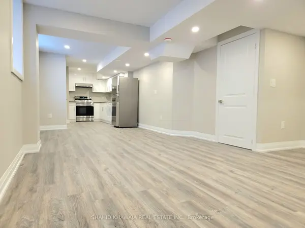 3309 Merion GDNS #BSMT, Oakville, ON L6M 5K9