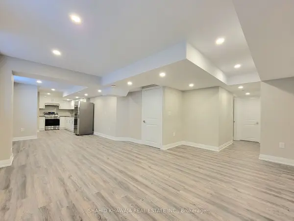 3309 Merion GDNS #BSMT, Oakville, ON L6M 5K9