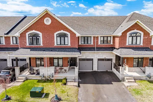 37 Westfield CRES, Hamilton, ON L8B 1Y1