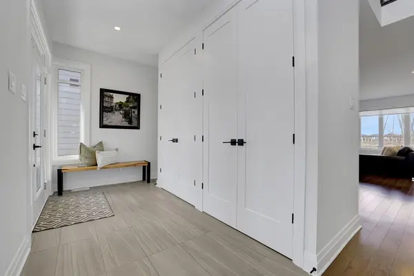 949 Atrium RDG, Blossom Park - Airport And Area, ON K4M 0P3