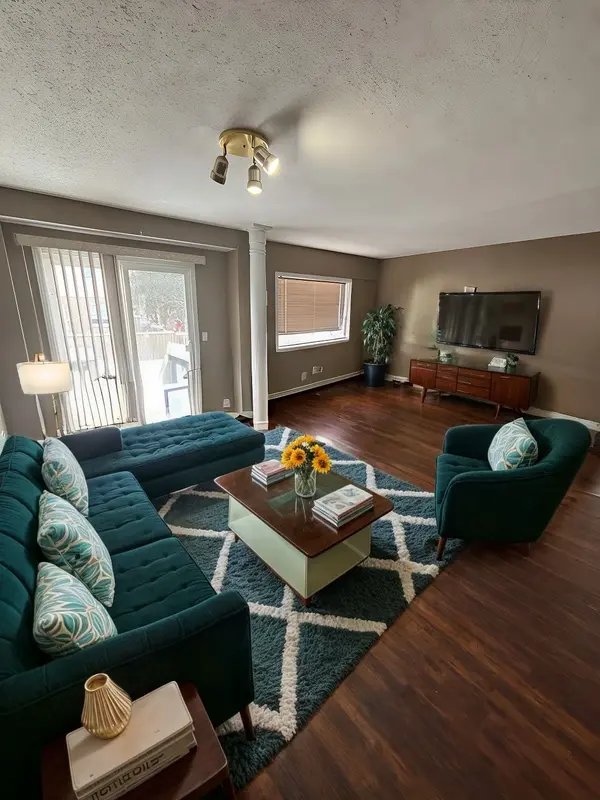 27 Eugene DR, Guelph, ON N1L 1P6