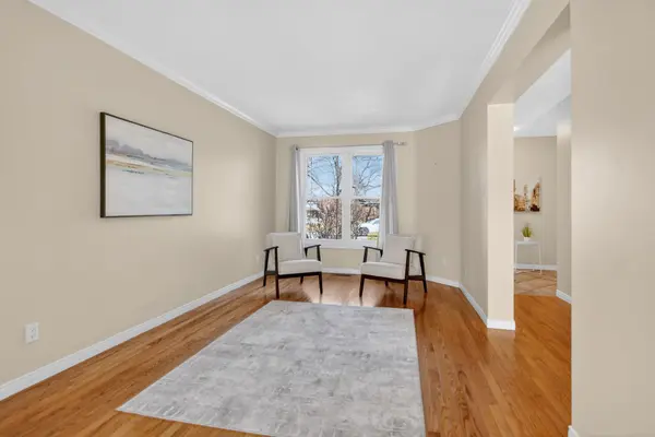 74 Palomino DR, Kanata, ON K2M 1N2