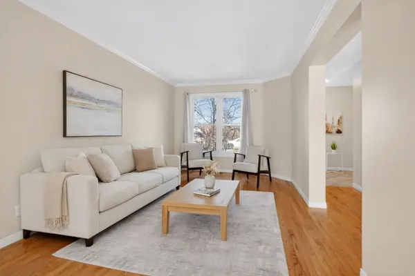 74 Palomino DR, Kanata, ON K2M 1N2