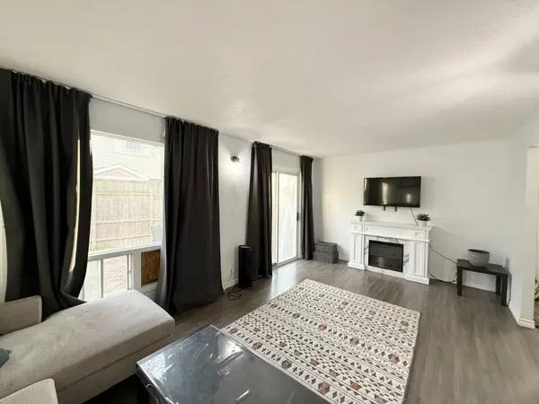 1180 Heathfield CT, Windsor, ON N8S 4N9