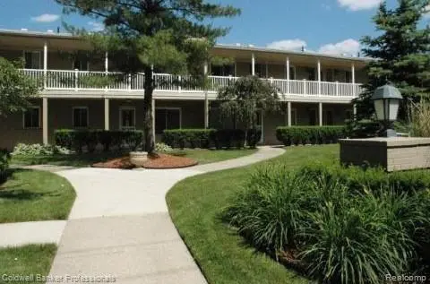 475 S Adams - Unit #8, Birmingham, MI 48009