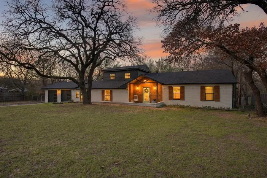 316 Old Justin Road, Argyle, TX 76226