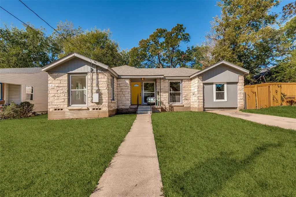 927 S Franklin Street, Dallas, TX 75211