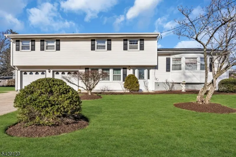 1463 Pawnee Rd, North Brunswick Twp., NJ 08902