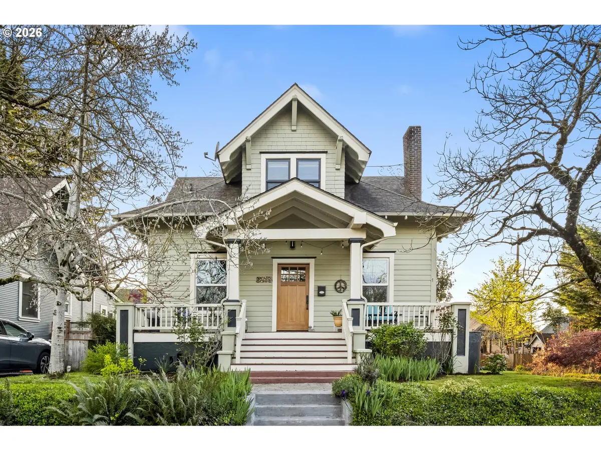 5275 NE 18TH AVE, Portland, OR 97211