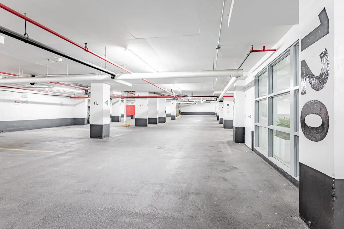 120 Front ST, Toronto C08, ON M5A 4L9