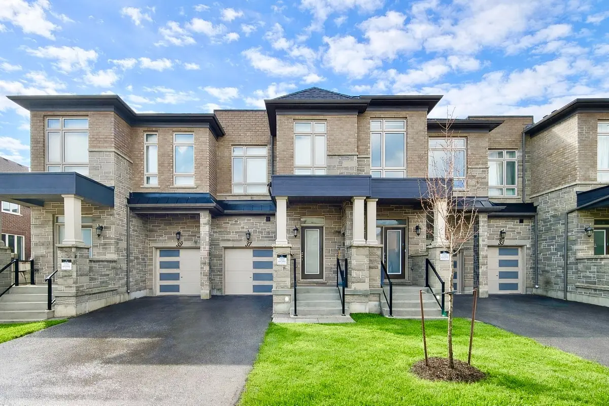 37 Schmeltzer CRES, Richmond Hill, ON L4E 1K9