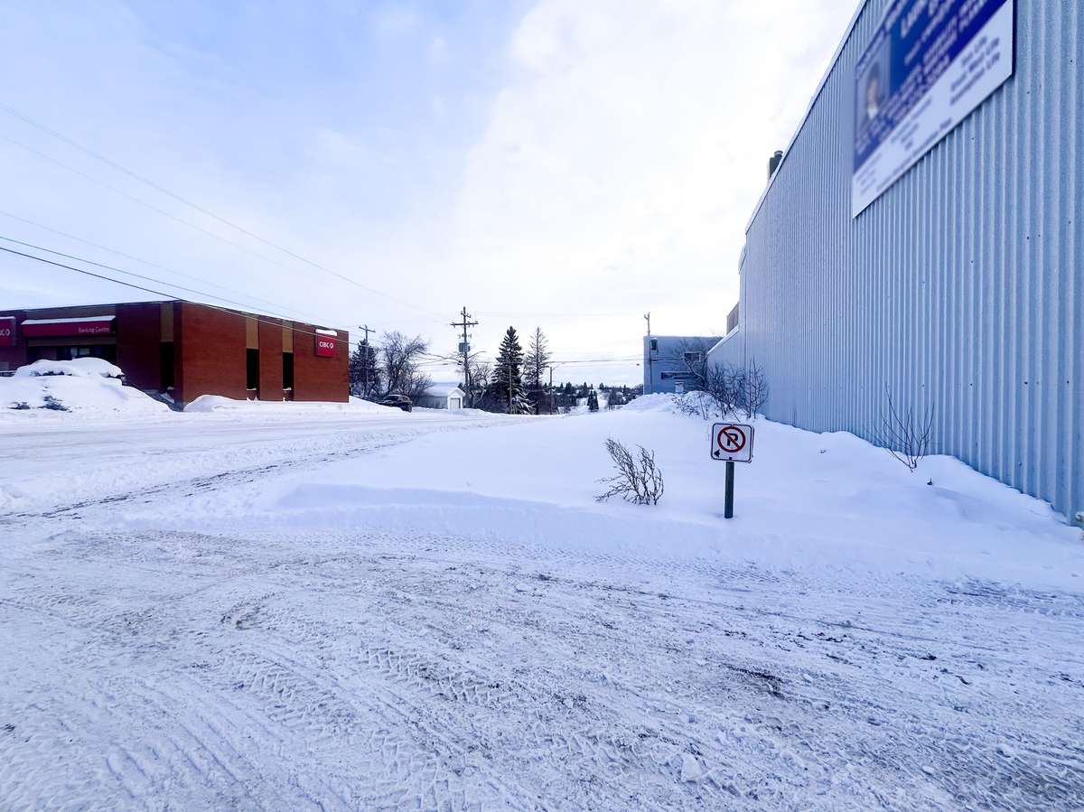 126 Sixth AVE, Cochrane, ON P0L 1C0