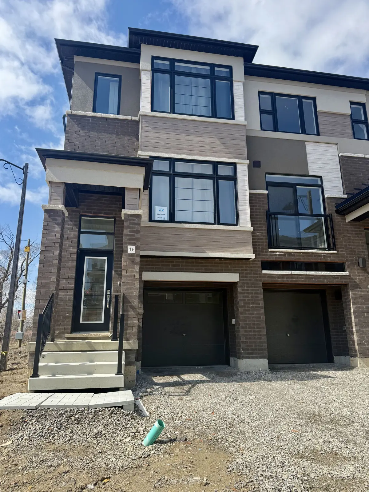 313 Conklin RD #46, Brantford, ON N3T 5L5