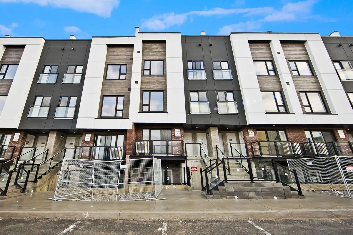 16 Melbourne AVE #105B, St. Catharines, ON L2P 3J8