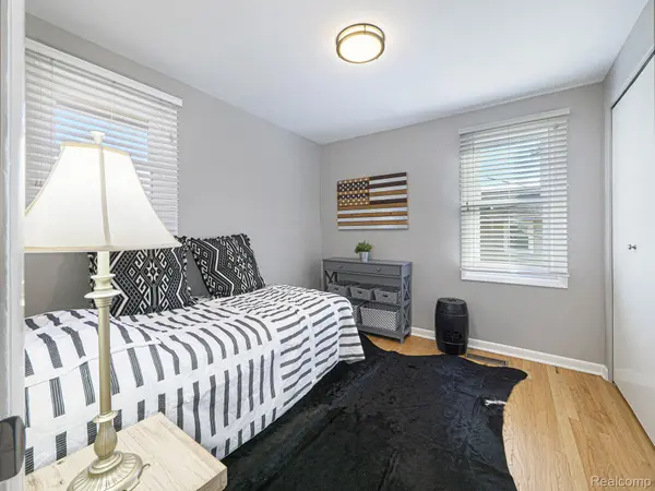 421 S 7TH ST #2, Ann Arbor, MI 48103