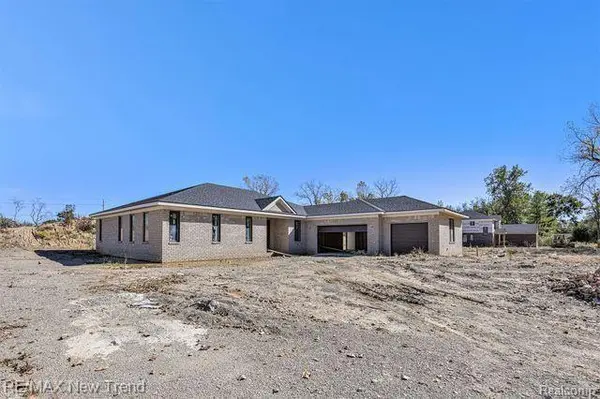 30526 Birchway, Franklin Village, MI 48025