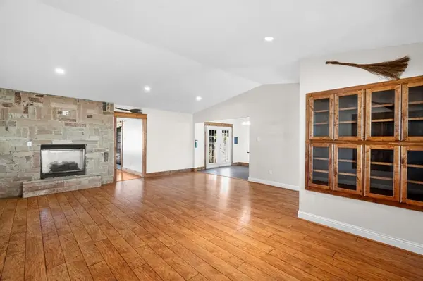 5313 Old Buena Vista Road, Waxahachie, TX 75167