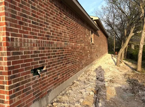 3350 Balomede Street, Lancaster, TX 75134