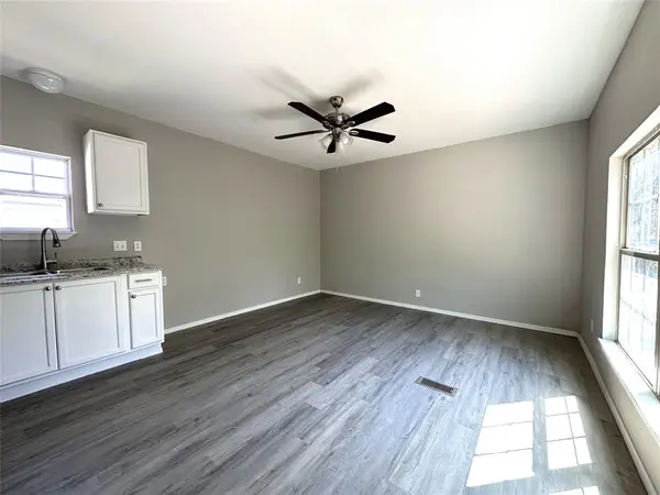 87 Paris Drive, Pottsboro, TX 75076