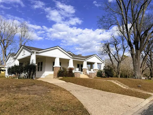 2247 Dawson Drive, Haynesville, LA 71038